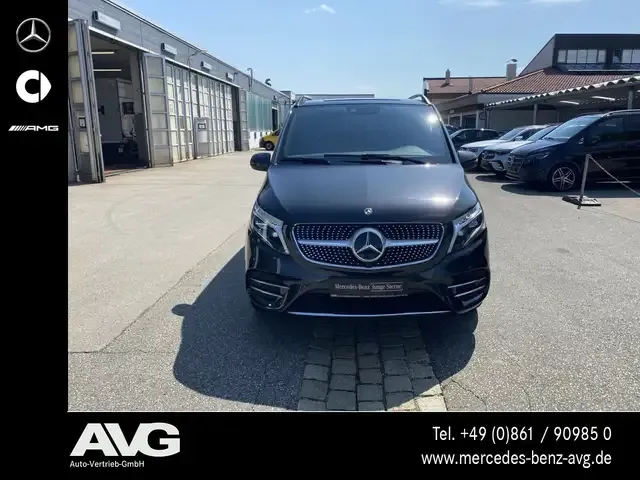 Mercedes-Benz V 250