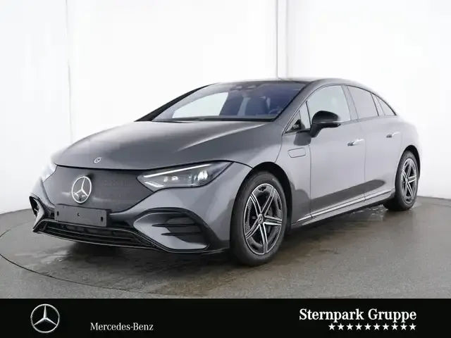 Mercedes-Benz EQE 300