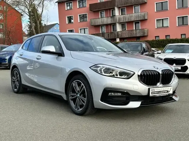 BMW 118