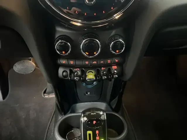 MINI Cooper SE