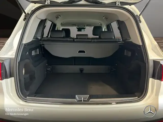 Mercedes-Benz GLB 180