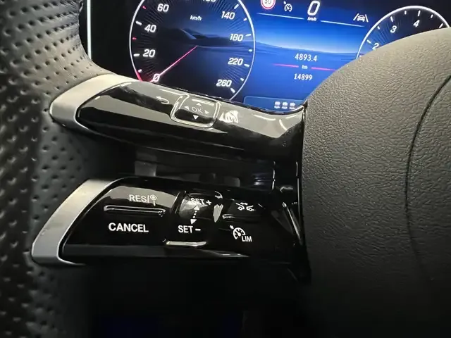 Mercedes-Benz GLC 200