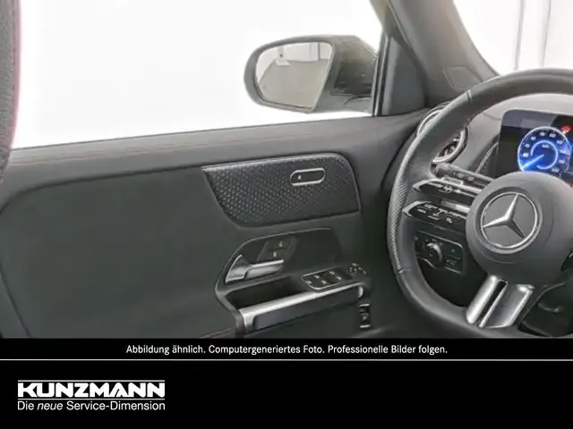 Mercedes-Benz EQB 300