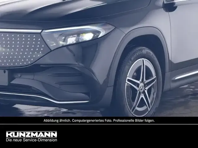Mercedes-Benz EQB 300