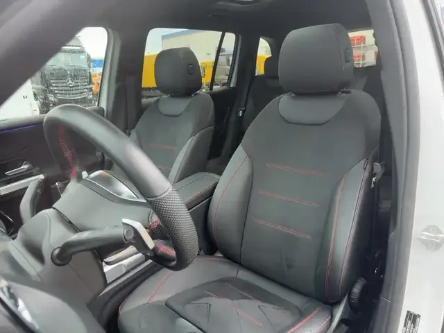 Mercedes-Benz GLB 250