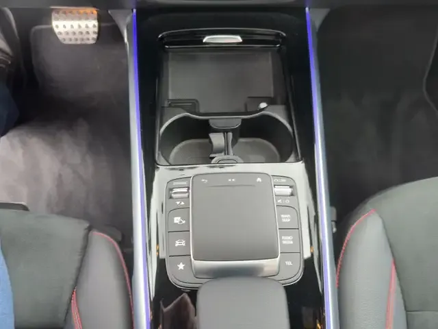 Mercedes-Benz GLB 250