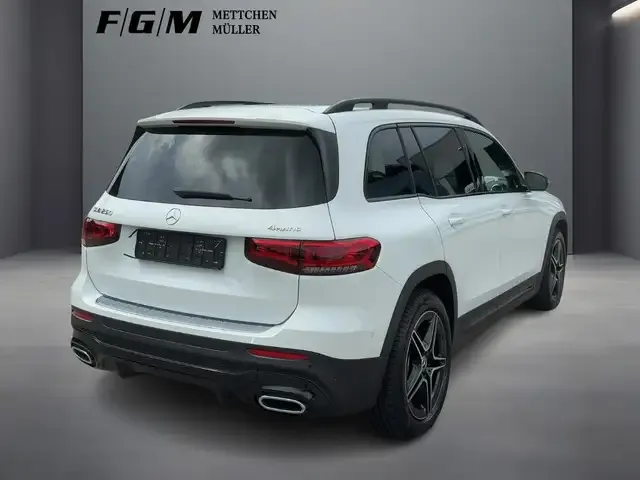 Mercedes-Benz GLB 250