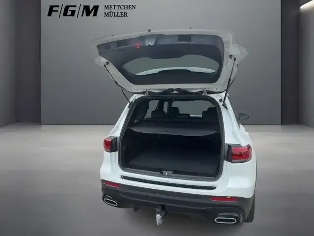 Mercedes-Benz GLB 250