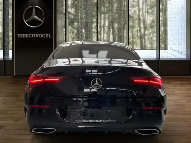 Mercedes-Benz CLA 220