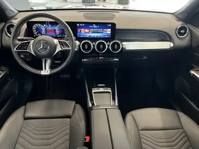 Mercedes-Benz GLB 200