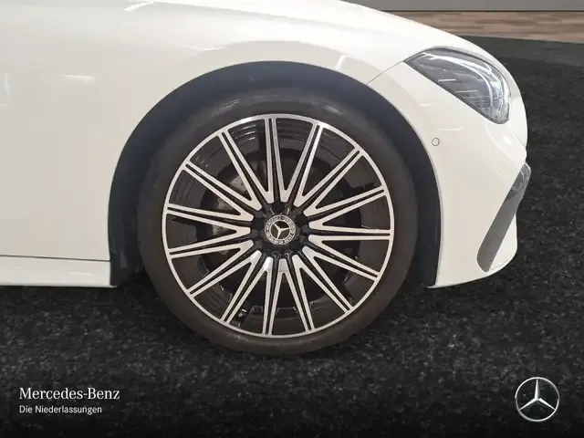 Mercedes-Benz CLE 300