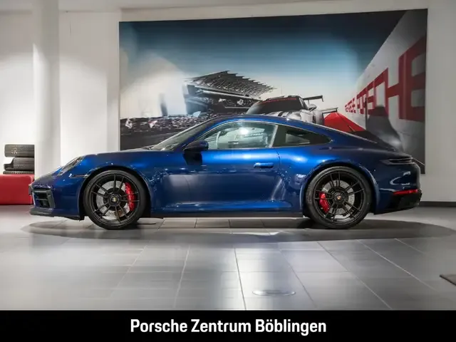 Porsche 992