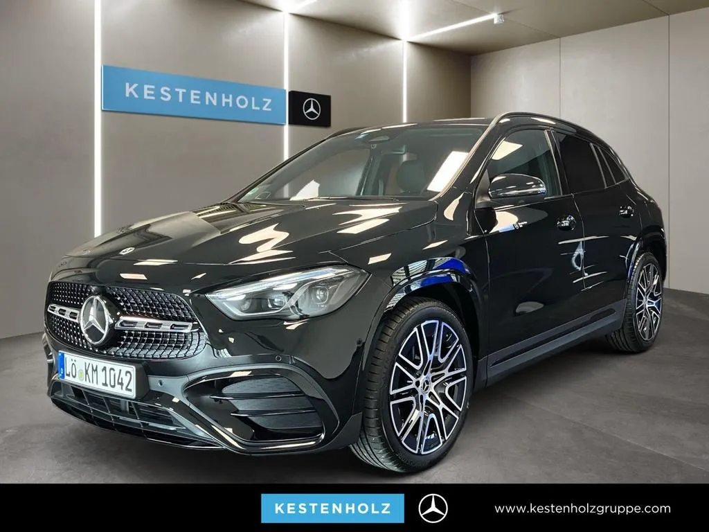 Mercedes-Benz GLA 220
