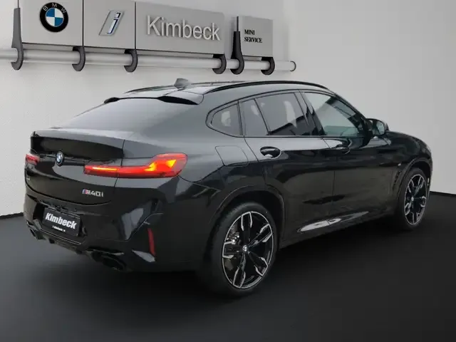 BMW X4 M