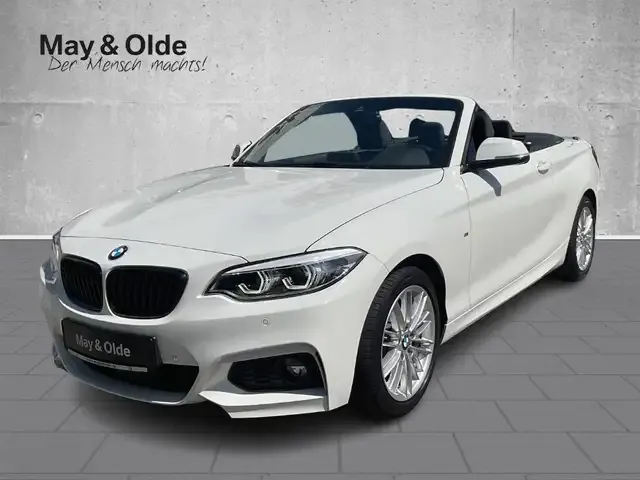 BMW 220
