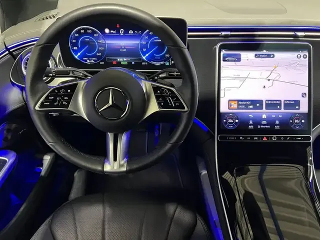 Mercedes-Benz EQE 300