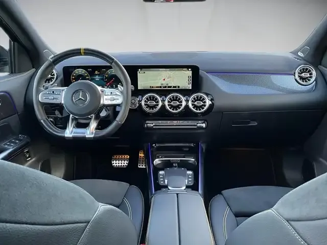 Mercedes-Benz GLA 45 AMG