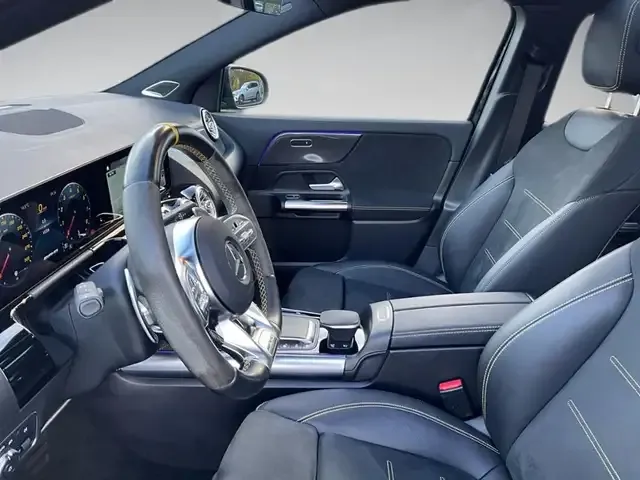 Mercedes-Benz GLA 45 AMG