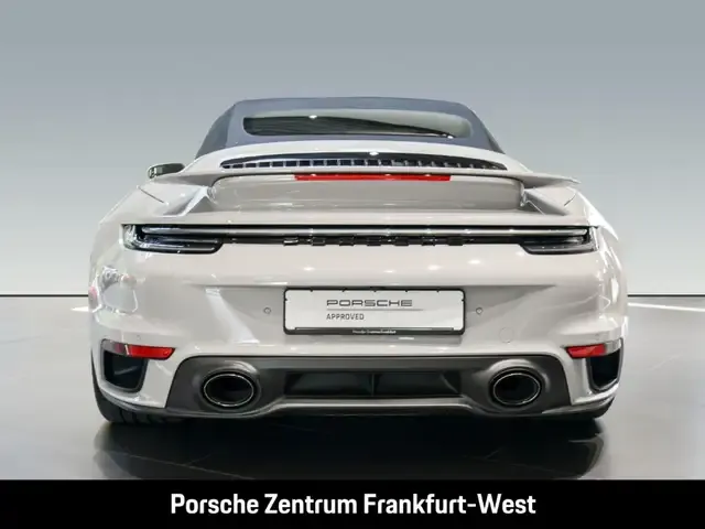 Porsche 992