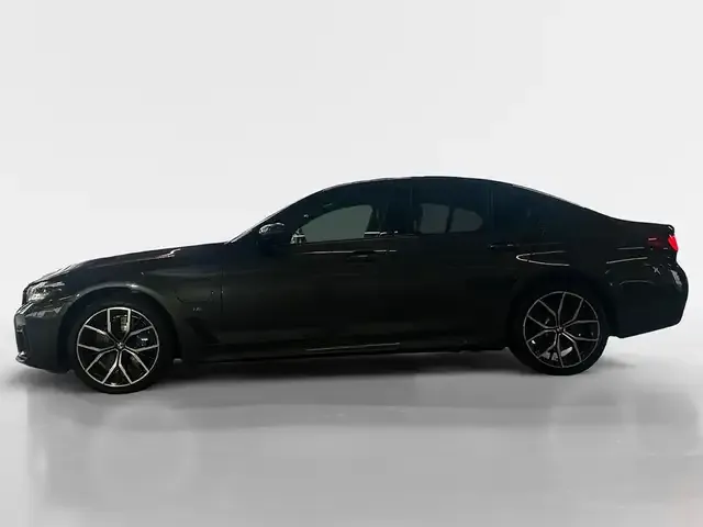 BMW 545