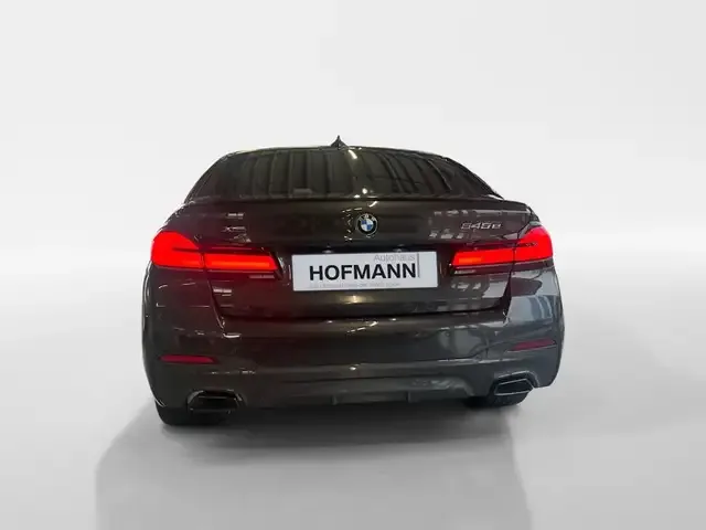BMW 545