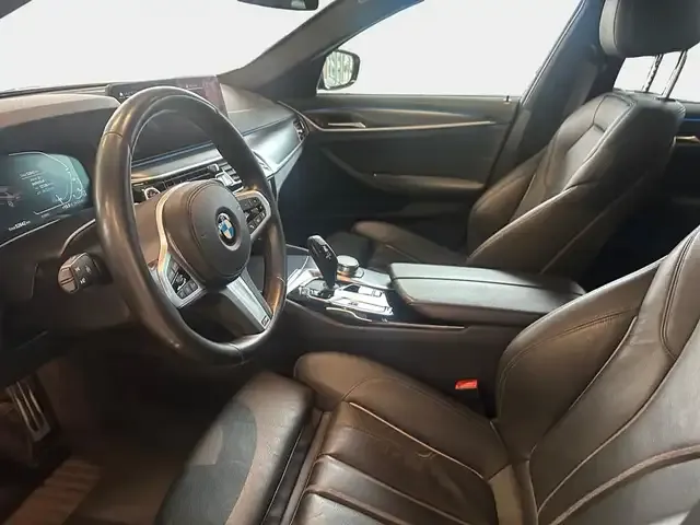 BMW 545