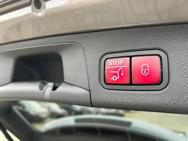 Mercedes-Benz GLA 220