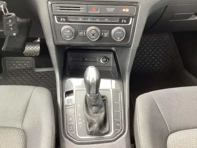 Volkswagen Golf Sportsvan