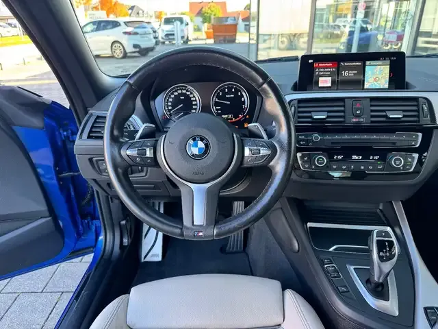 BMW 230