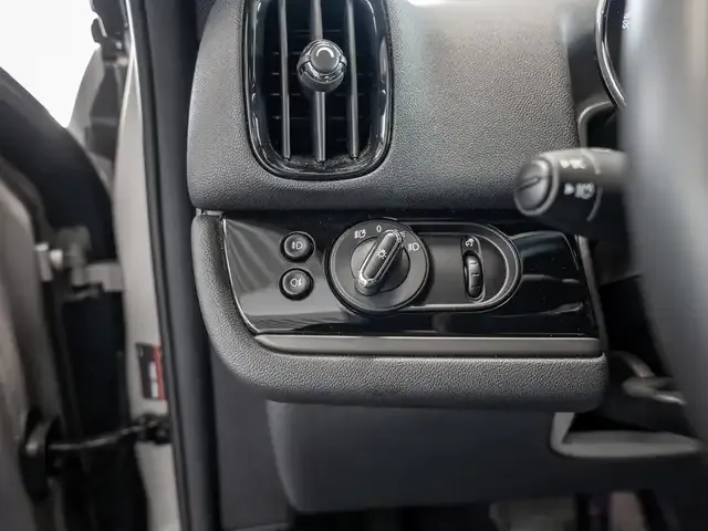 MINI Cooper SE Countryman