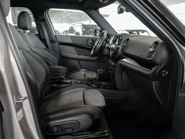 MINI Cooper SE Countryman