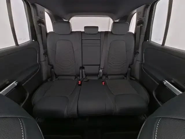 Mercedes-Benz EQB 300