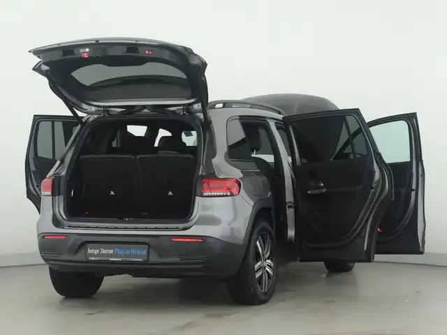 Mercedes-Benz EQB 250