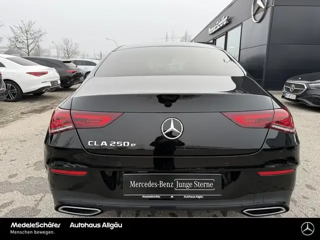 Mercedes-Benz CLA 250
