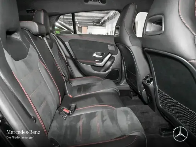 Mercedes-Benz CLA 220