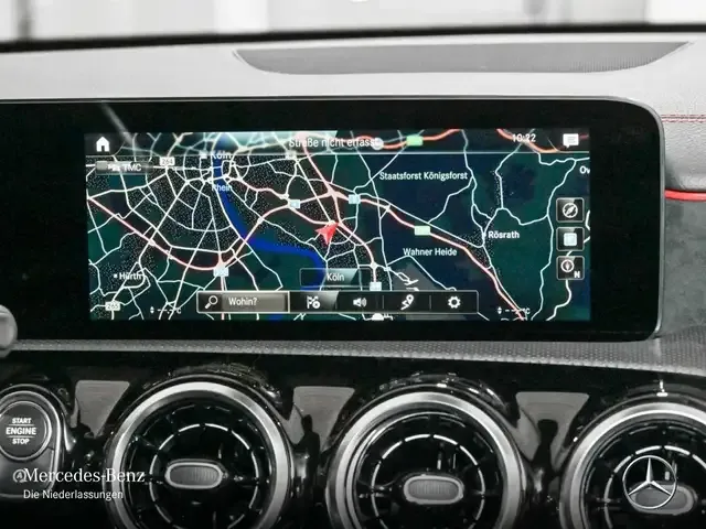 Mercedes-Benz CLA 220