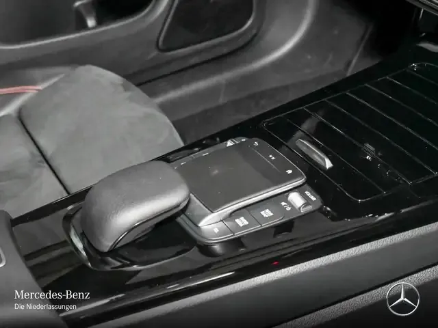 Mercedes-Benz CLA 220