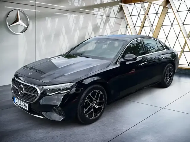 Mercedes-Benz E 200