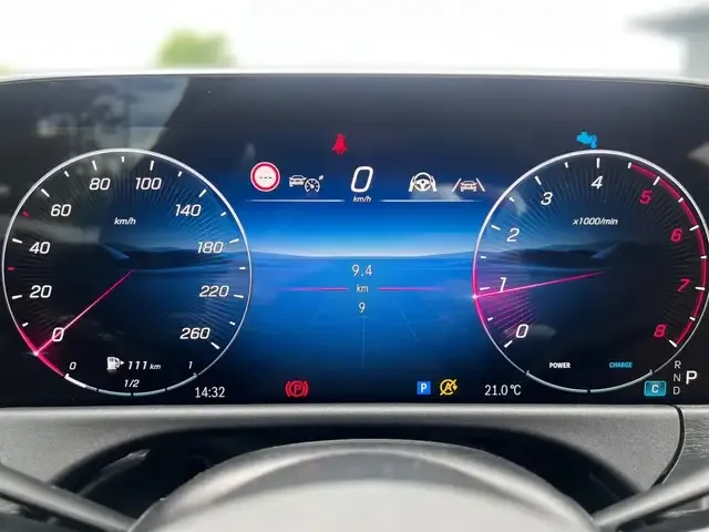 Mercedes-Benz E 200
