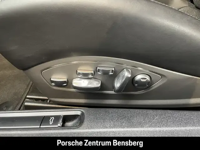 Porsche 991