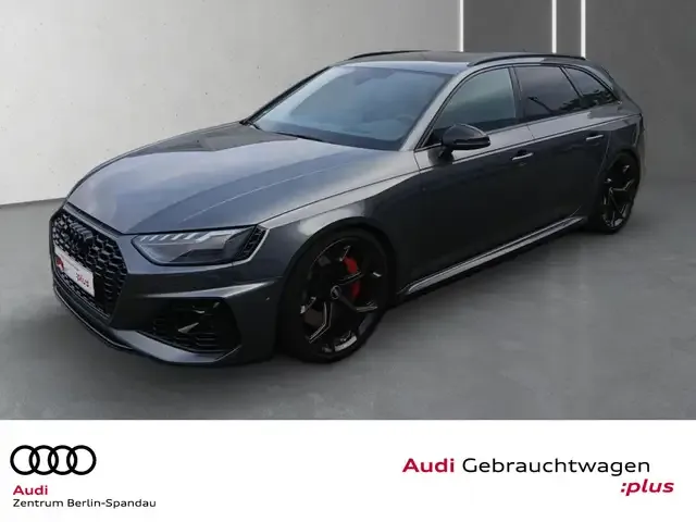 Audi RS4