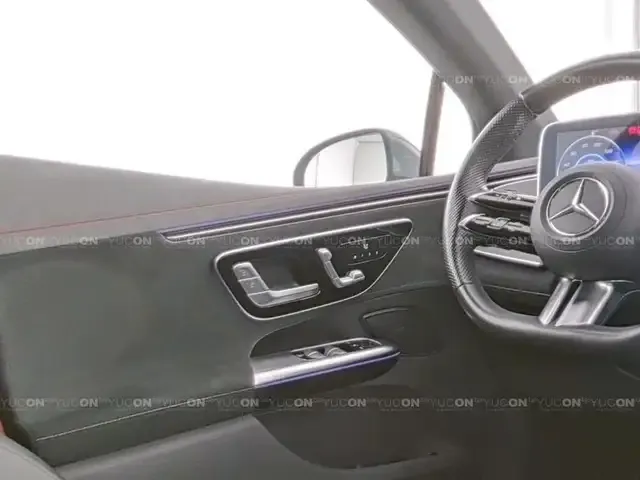 Mercedes-Benz EQE 300