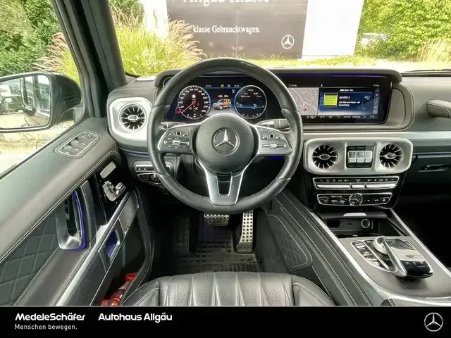 Mercedes-Benz G 400