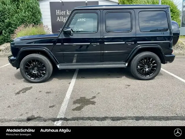 Mercedes-Benz G 400