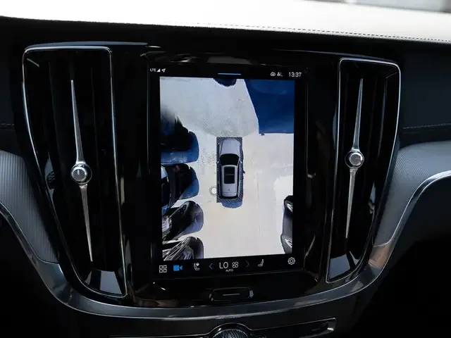 Volvo V60 Cross Country
