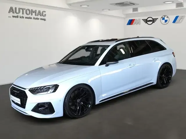 Audi RS4