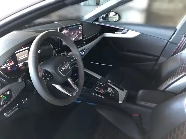 Audi RS4