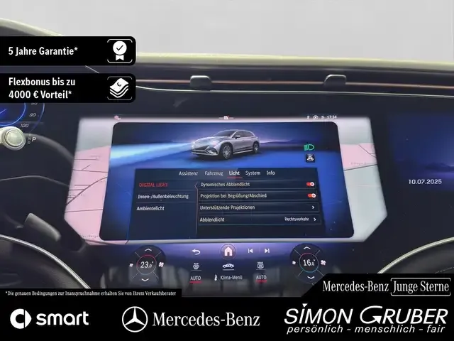 Mercedes-Benz EQS SUV