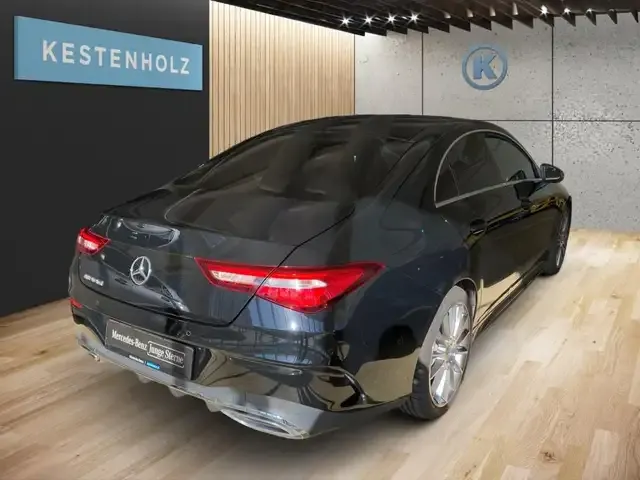Mercedes-Benz CLA 250