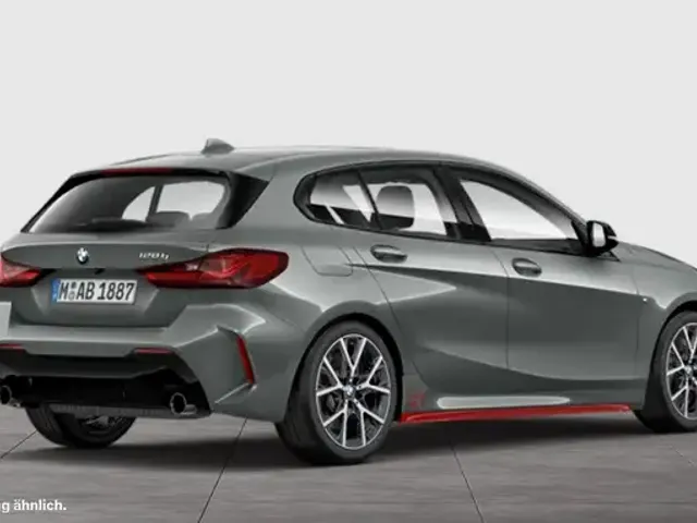 BMW 128